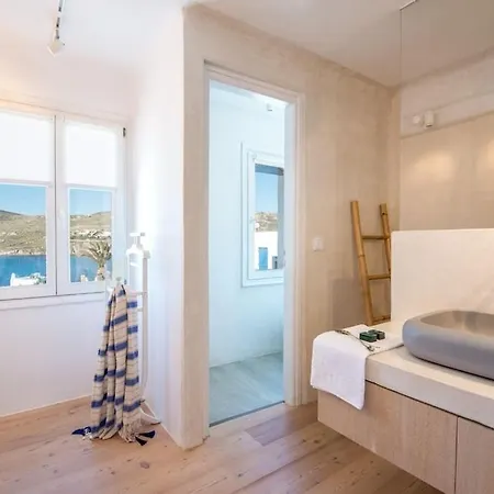 Island , Luxury In Mykonos